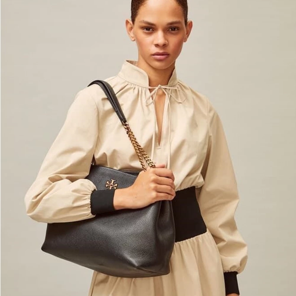 Tory Burch Kira Model Shopping Bag In Beige Grained Leather